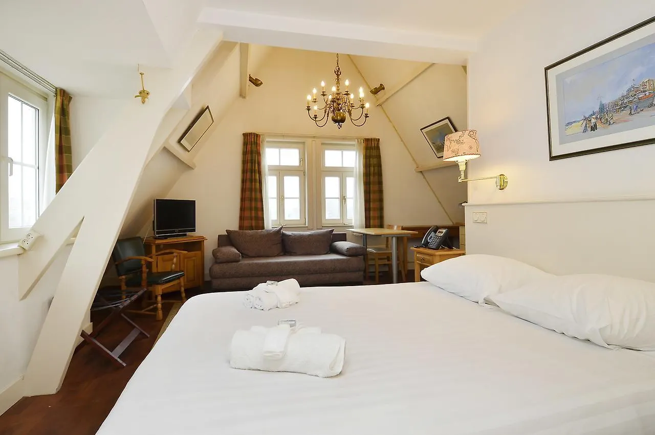 Ambassade Arena Aparthotel デン・ハーグ 3*,